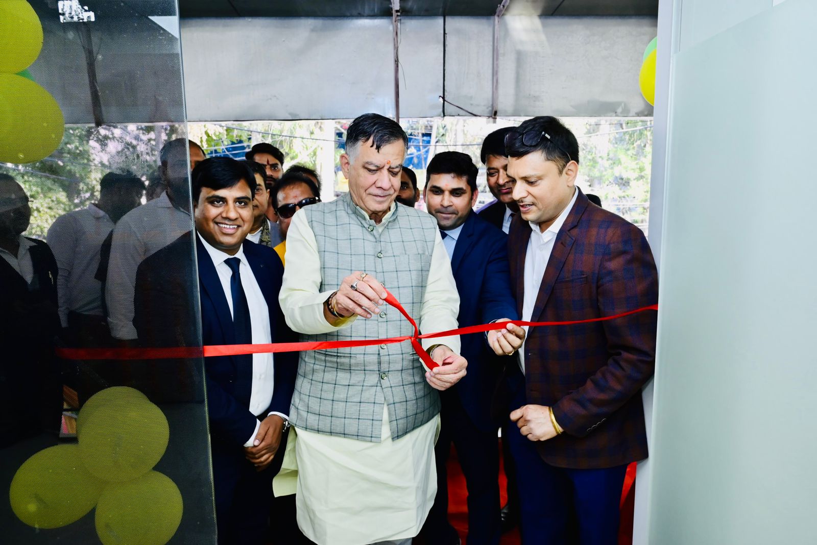 Mahana inaugurates Ujjivan branch in Lucknow
